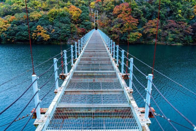 四国旅行のhub拠点 古民家ゲストハウス Heso Camp Miyoshi  Buitenkant foto
