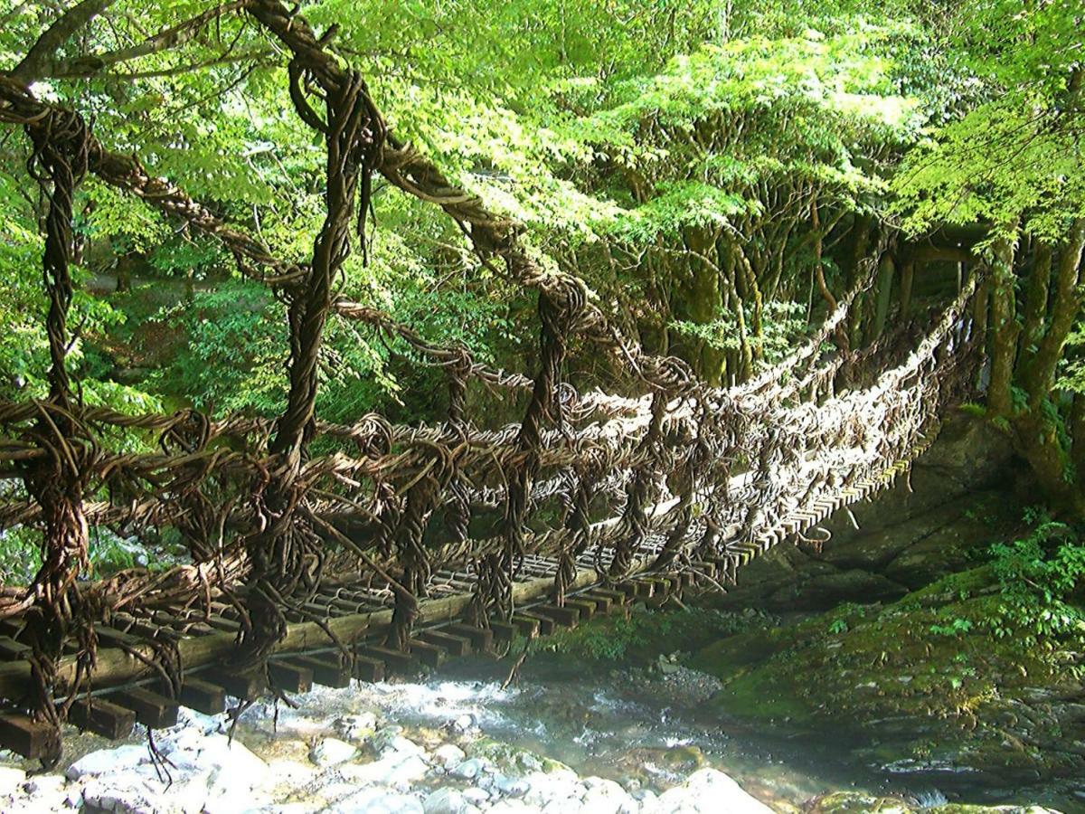 四国旅行のhub拠点 古民家ゲストハウス Heso Camp Miyoshi  Buitenkant foto
